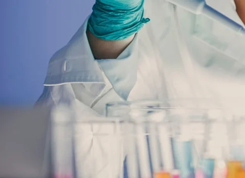 technicien-de-laboratoire-2